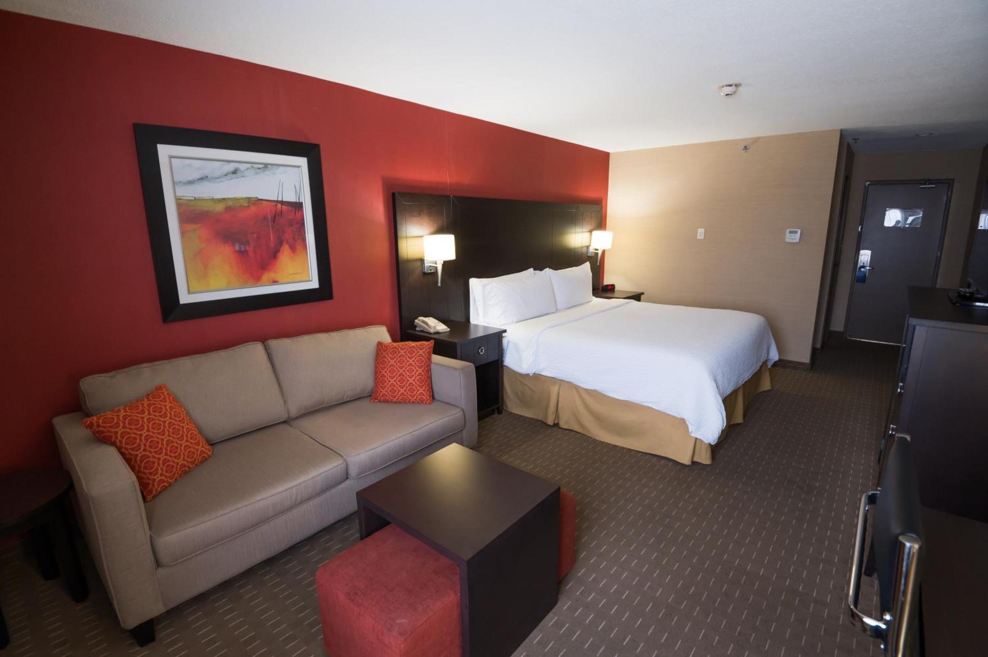 Holiday Inn Express Hotel & Suites Chatham South By Ihg Exterior foto