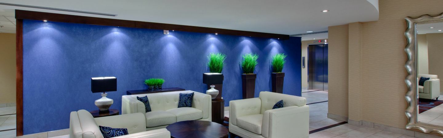 Holiday Inn Express Hotel & Suites Chatham South By Ihg Exterior foto